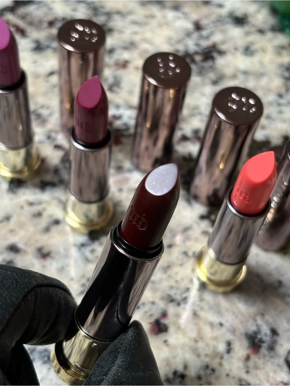✨New✨Urban Decay 4 Bundle Lipsticks: Bittersweet, Afterdark, Disturbed, Snitch